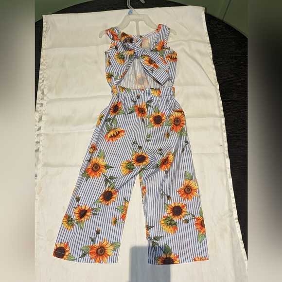 Summer/spring lot bundle. - Picture 14 of 17